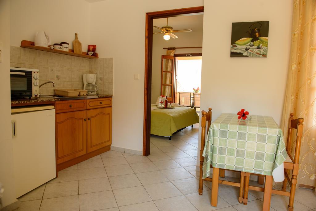 Amphitrite Appartement Myrties Buitenkant foto